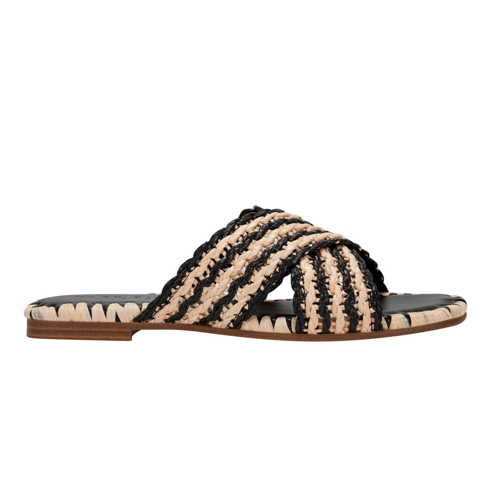 Marc Fisher Nylie Flat Sandal | Natural/Black