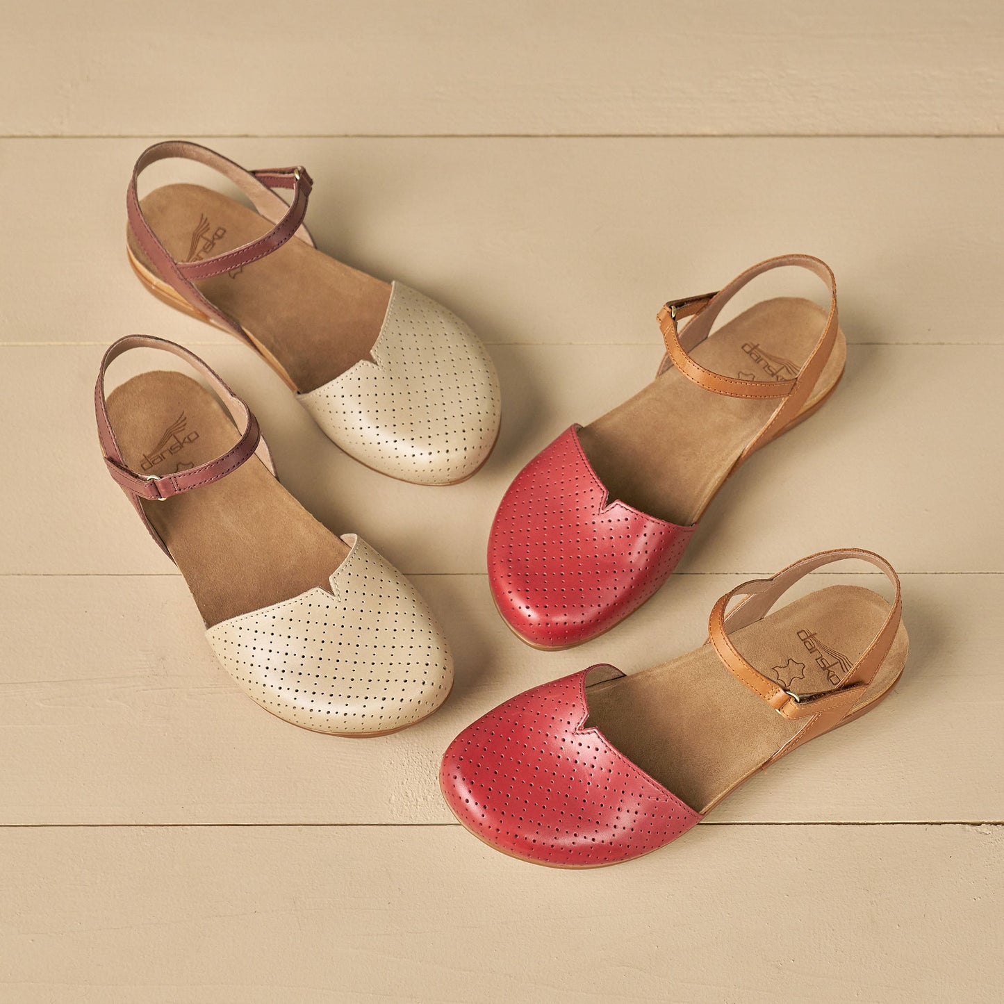 Dansko Rowan Sand Leather