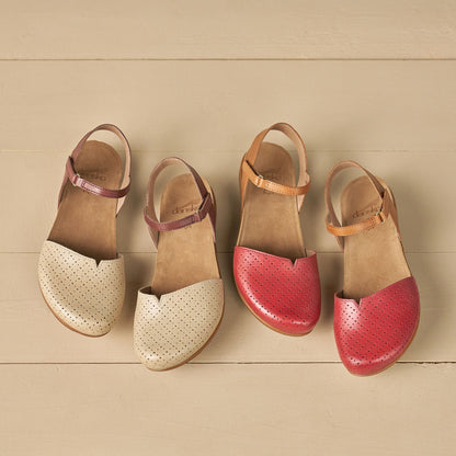 Dansko Rowan Sand Leather