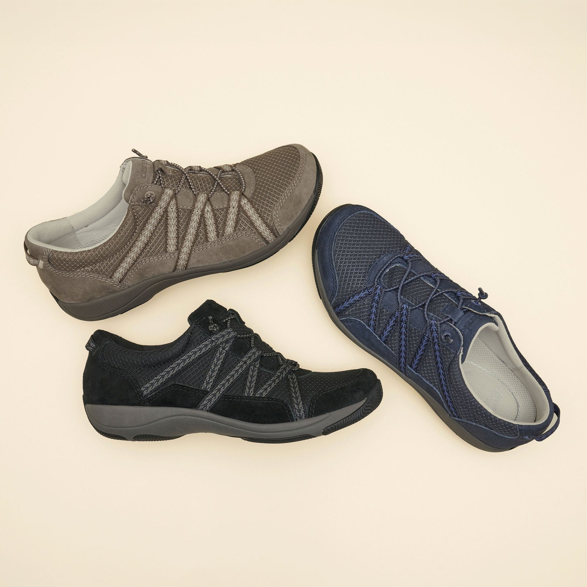 Dansko Harlyn Walnut Suede