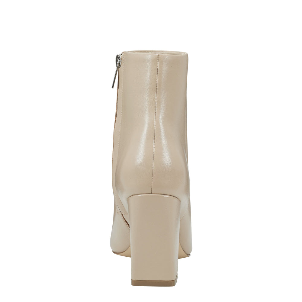 Marc Fisher Yanara Heeled Bootie | Natural Leather