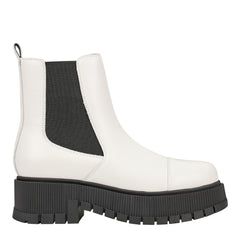 Marc Fisher Bermida Lug Sole Bootie | Chic Cream Leather
